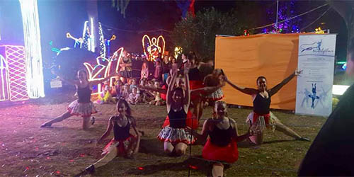 Bluerhymix dance group performing at the Toowoomba Christmas Wonderland